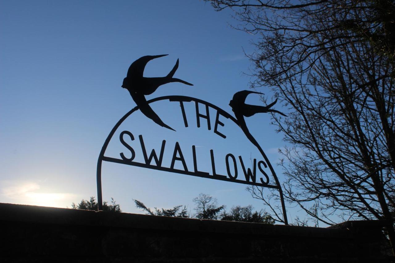 The Swallows Seend Exteriör bild